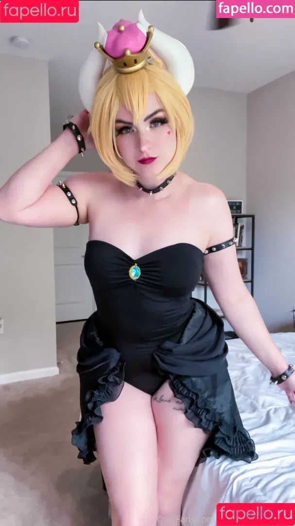 _spthrs / shakethatashefree Onlyfans Photo Gallery 