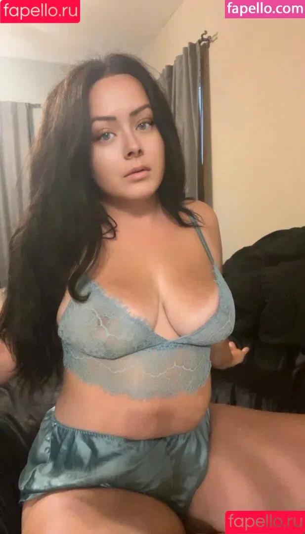 Megan Gaither / another Missouri teacher / https: / meganelizabethgaither / megangaitherfree Onlyfans Photo Gallery 