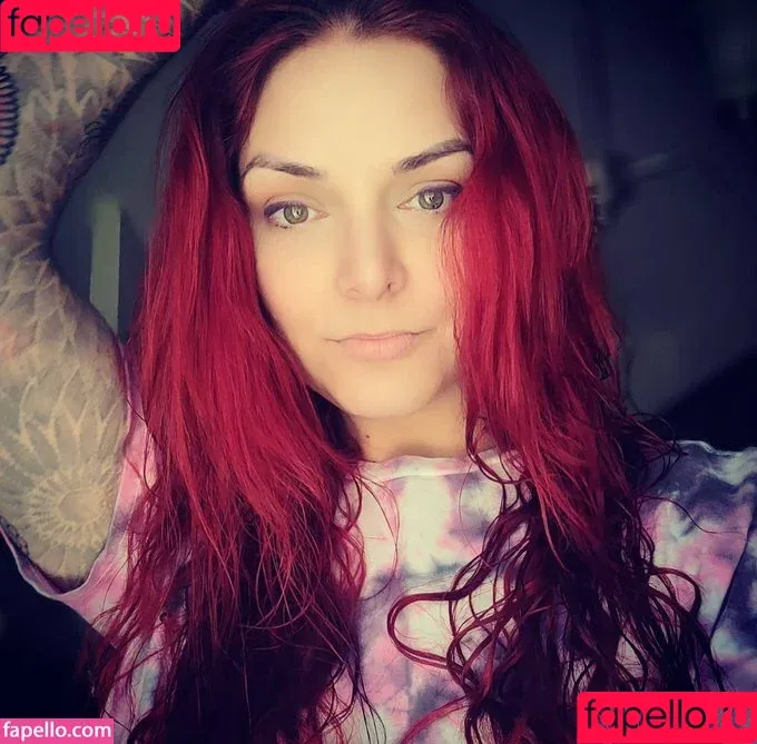 Aria Wanders / aria-wanders / aria.wanders / https: Onlyfans Photo Gallery 