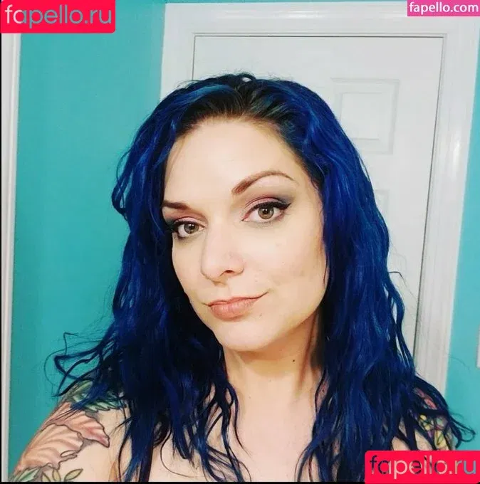 Aria Wanders / aria-wanders / aria.wanders / https: Onlyfans Photo Gallery 