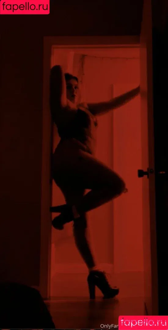 da.kota.foxx / polefitfox Onlyfans Photo Gallery 