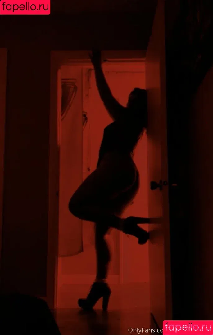 da.kota.foxx / polefitfox Onlyfans Photo Gallery 