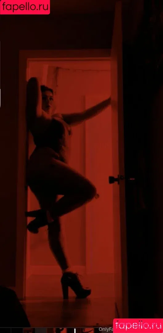 da.kota.foxx / polefitfox Onlyfans Photo Gallery 