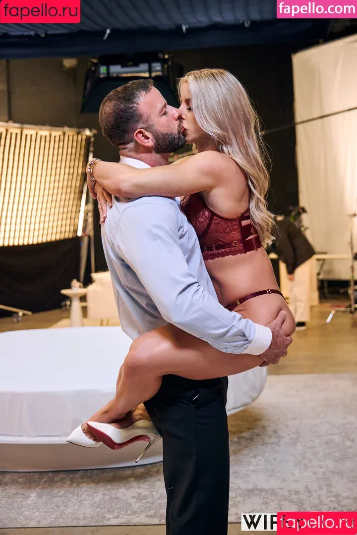 Tiffani Time / Tiffani_Time / tiffanitime Onlyfans Photo Gallery 