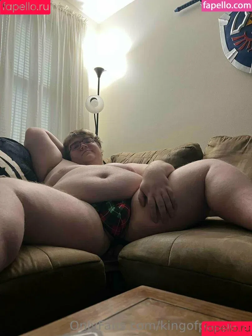 kingofpuppers / nickdagostino Onlyfans Photo Gallery 