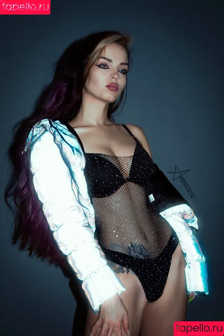 Andrasta / xandrastax Onlyfans Photo Gallery 