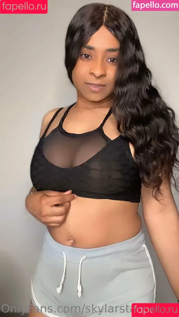 skylarstarxxfree / therealsky0219xx Onlyfans Photo Gallery 