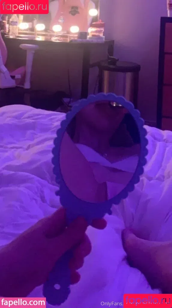 mabel may / mabelmay1 / strawberry141 Onlyfans Photo Gallery 