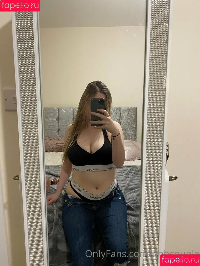 petiteblondemel / petiteblondey2 Onlyfans Photo Gallery 