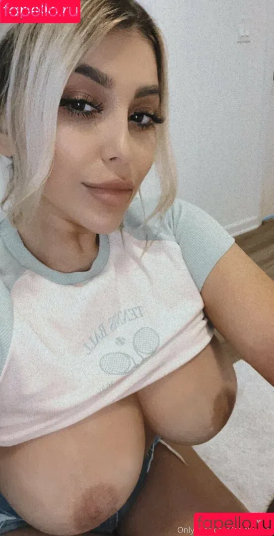 crystal.cool / crystalcool Onlyfans Photo Gallery 