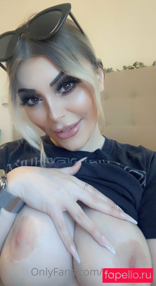crystal.cool Nude Onlyfans Photo 22