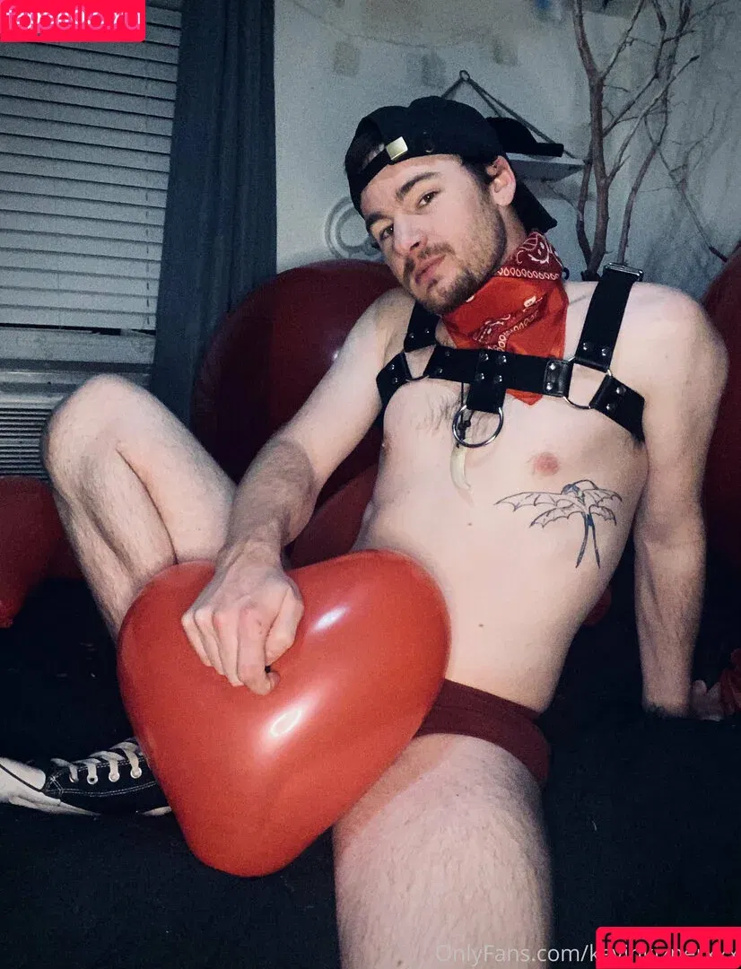 kevinkizner / kevinkiznerxxx Onlyfans Photo Gallery 