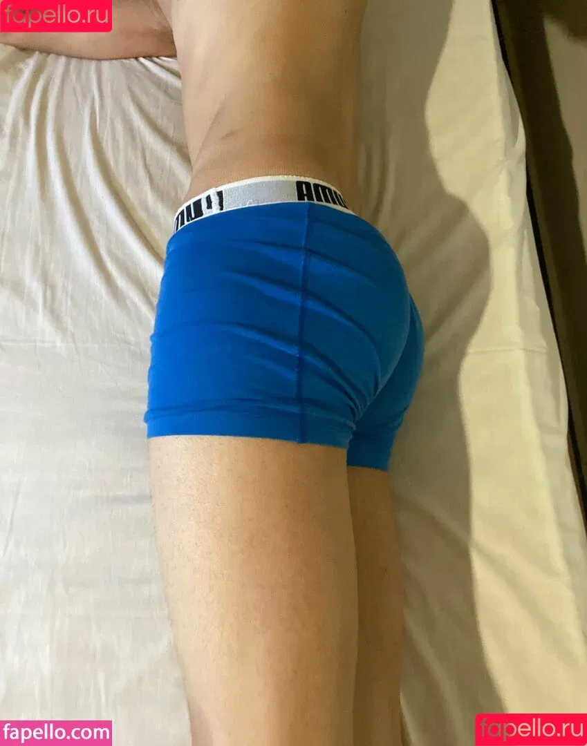 slimboygr / slimboygr_official_ Onlyfans Photo Gallery 