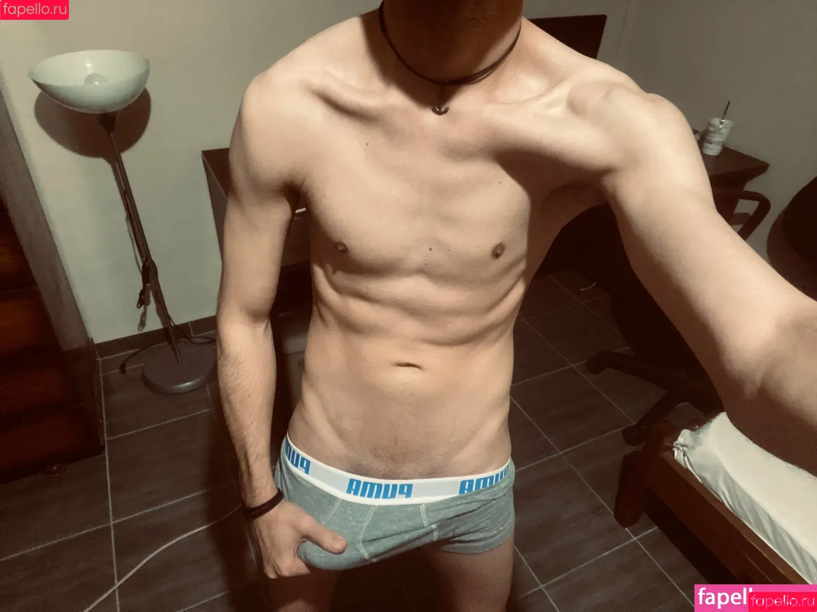 slimboygr / slimboygr_official_ Onlyfans Photo Gallery 