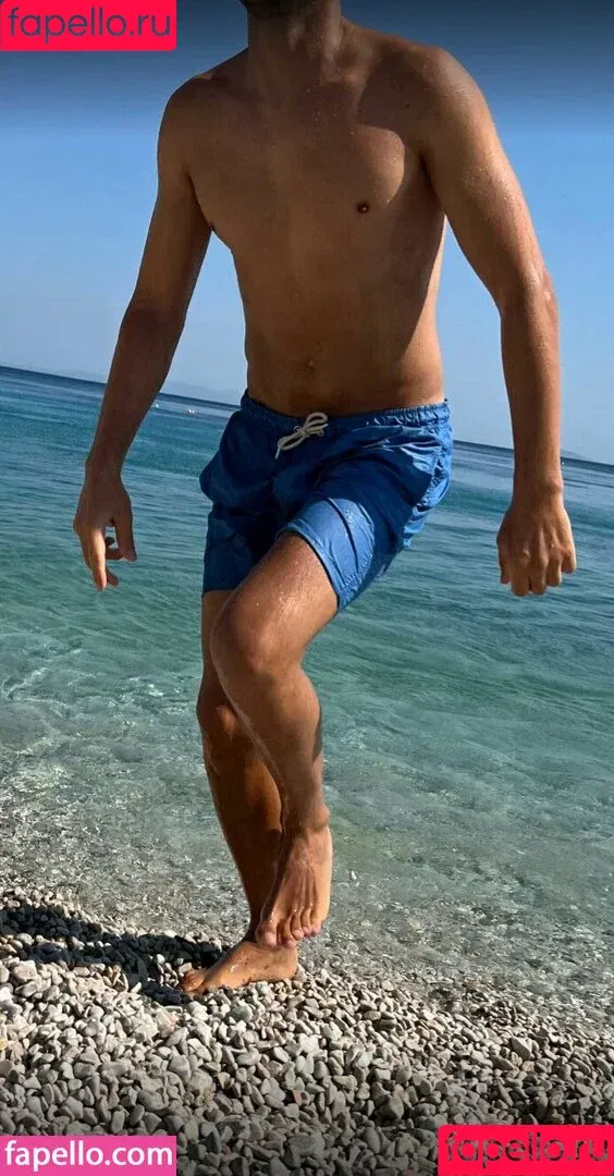 slimboygr / slimboygr_official_ Onlyfans Photo Gallery 