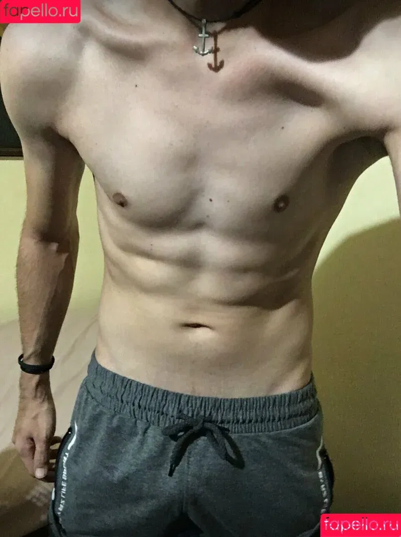 slimboygr / slimboygr_official_ Onlyfans Photo Gallery 