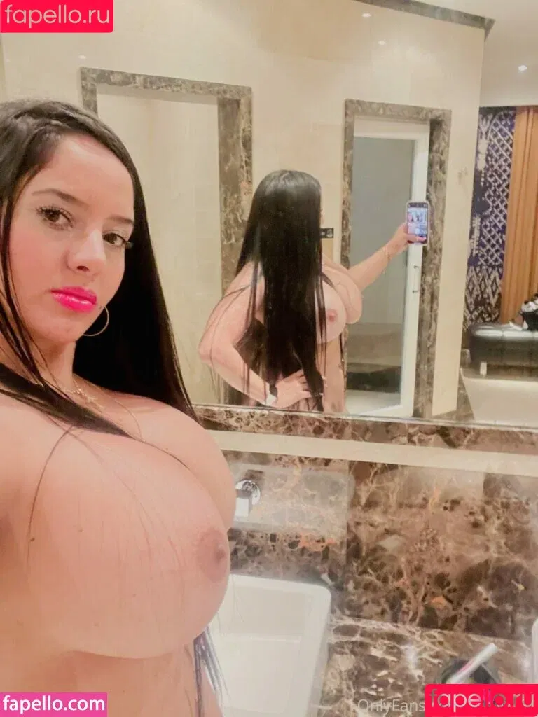 Lisruiz_21 Onlyfans Photo Gallery 