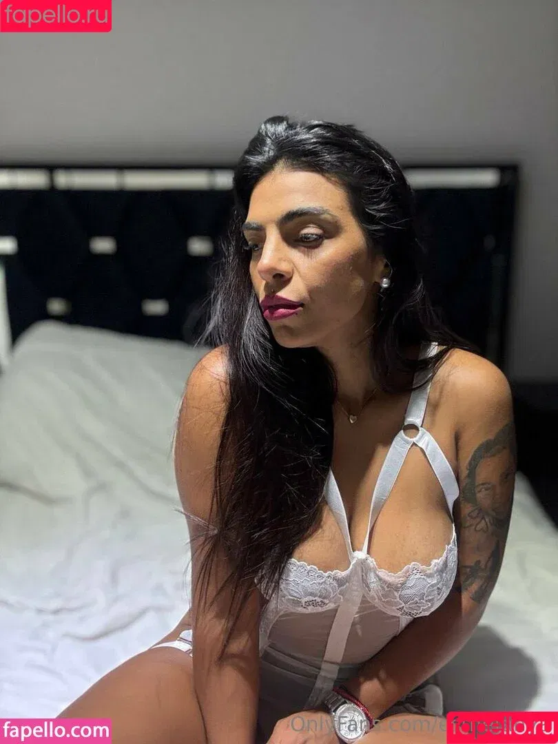 esthefaniahs / esthefanya Onlyfans Photo Gallery 