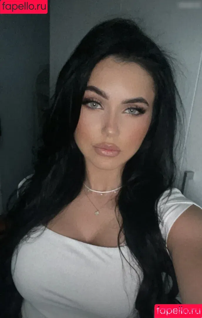 Carina Cute / carinacute Onlyfans Photo Gallery 