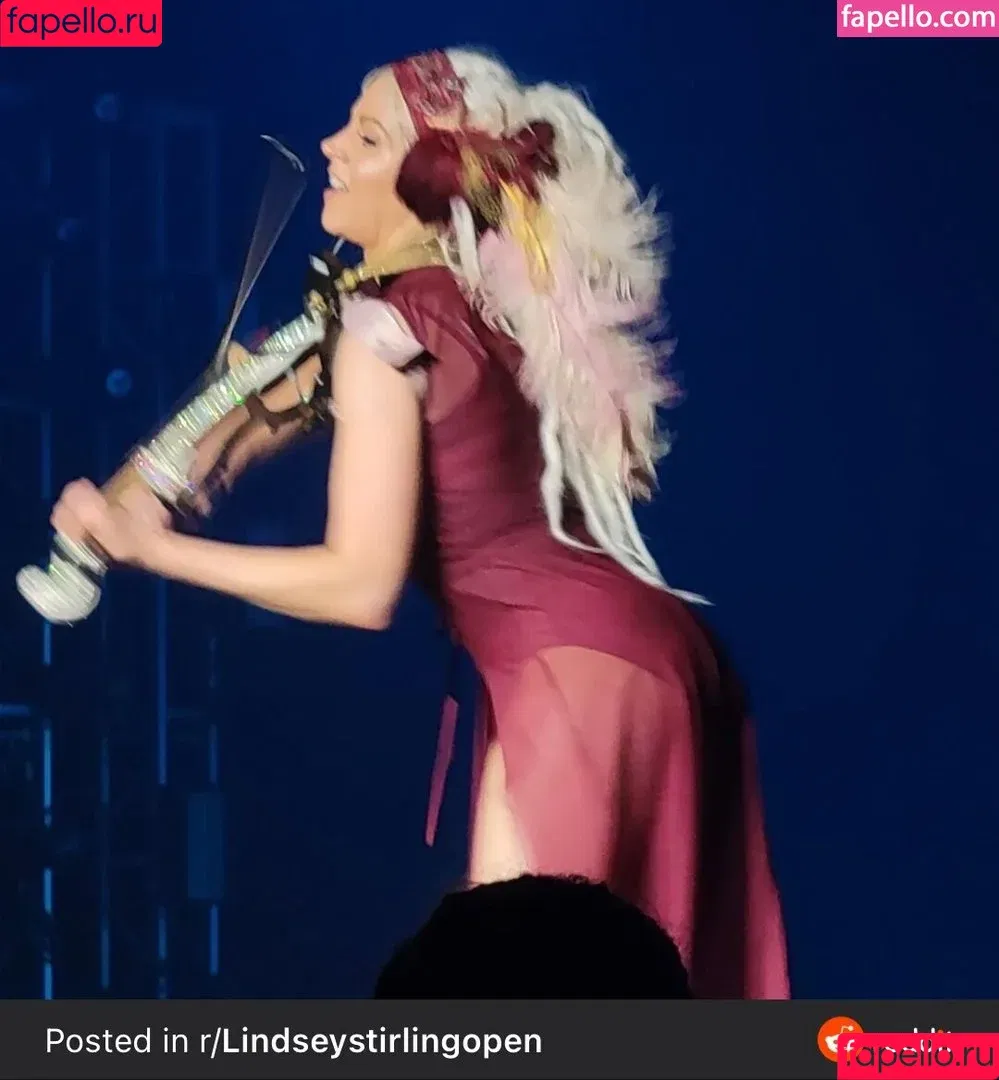 Lindsey Stirling / lindseystirling Onlyfans Photo Gallery 