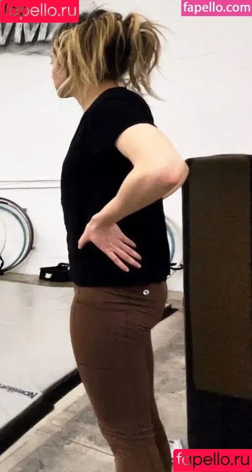 Lindsey Stirling / lindseystirling Onlyfans Photo Gallery 