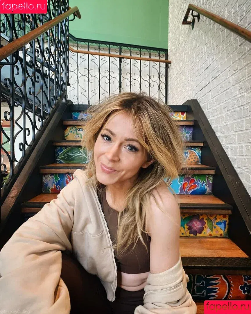 Lindsey Stirling / lindseystirling Onlyfans Photo Gallery 