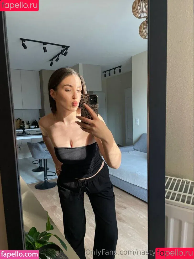 nastya_asmr / nastya_whisper Onlyfans Photo Gallery 