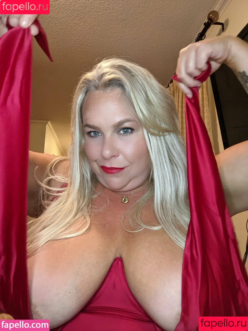Francis May Nude Onlyfans Photo 23