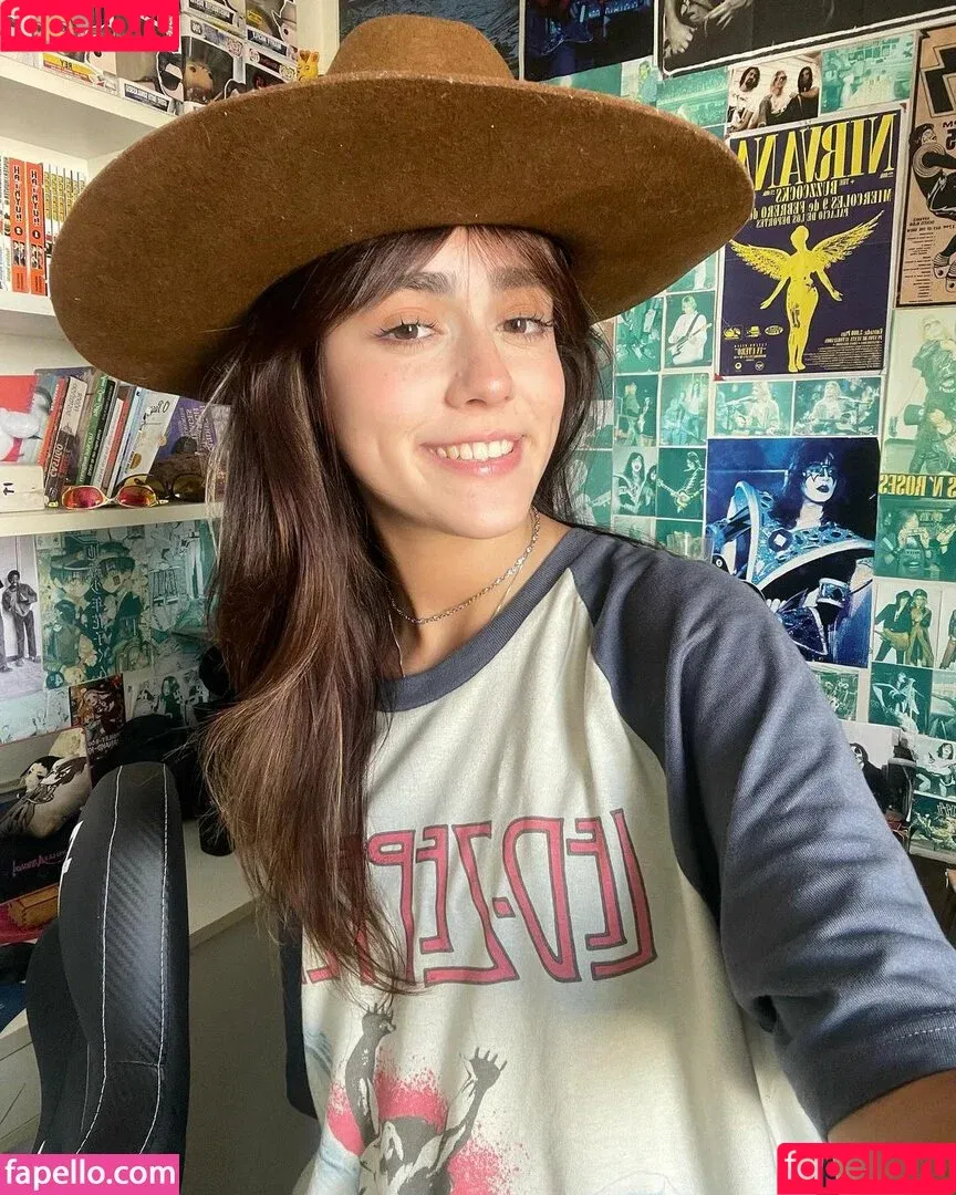 aangelarrochista / mrs_arockstar Onlyfans Photo Gallery 