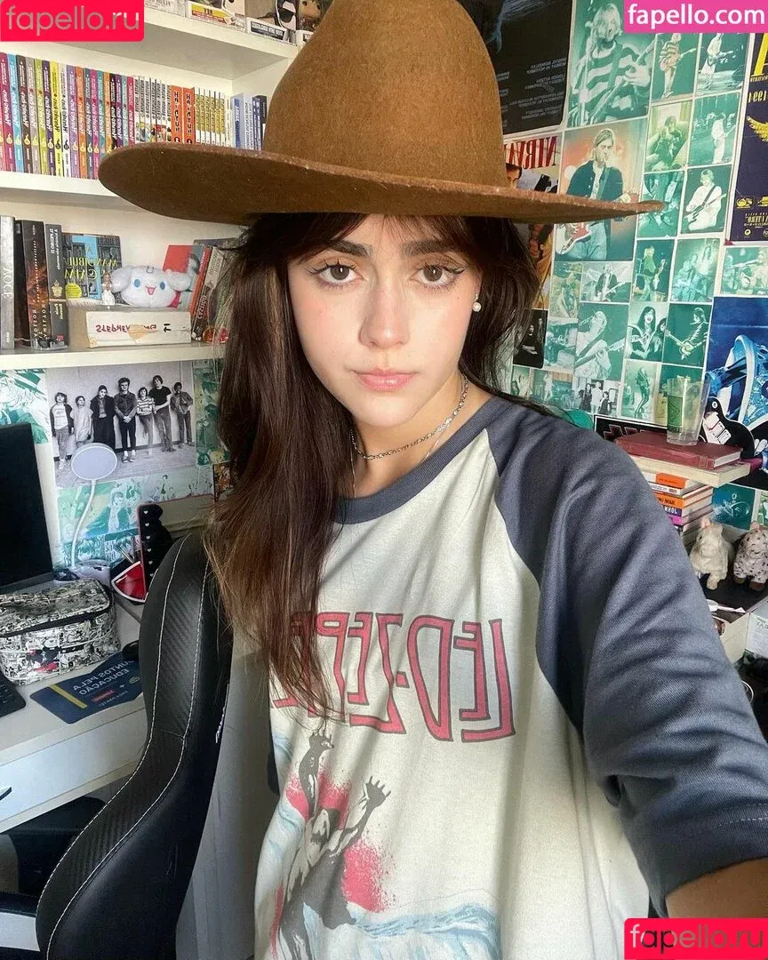 aangelarrochista / mrs_arockstar Onlyfans Photo Gallery 