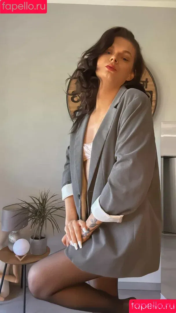 Lana Devone / daynadevon / https: / transnnka Onlyfans Photo Gallery 