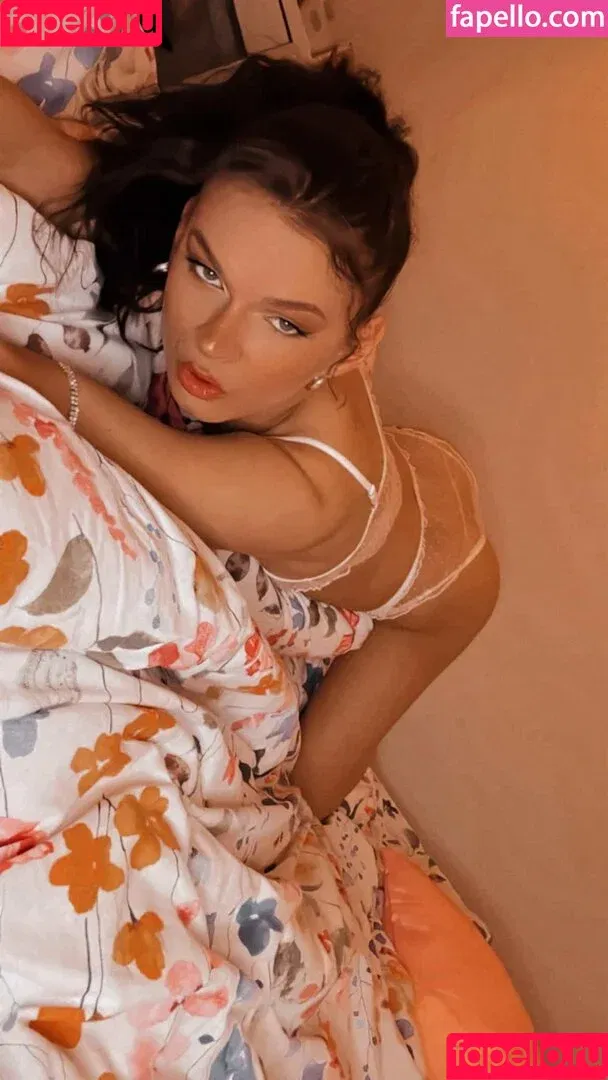 Lana Devone / daynadevon / https: / transnnka Onlyfans Photo Gallery 