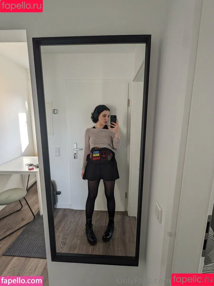 unholy.fxckzoe / zoeunholy Onlyfans Photo Gallery 