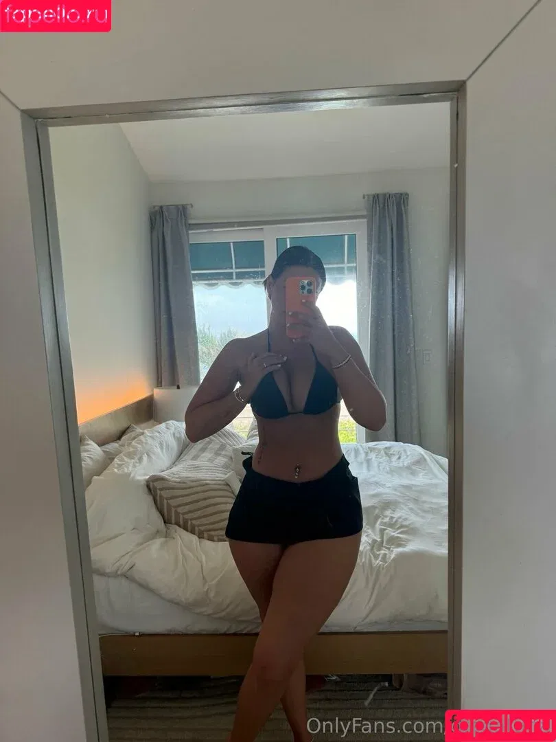 gia.la.gattina.and.tiger.lilly / giagattina Onlyfans Photo Gallery 