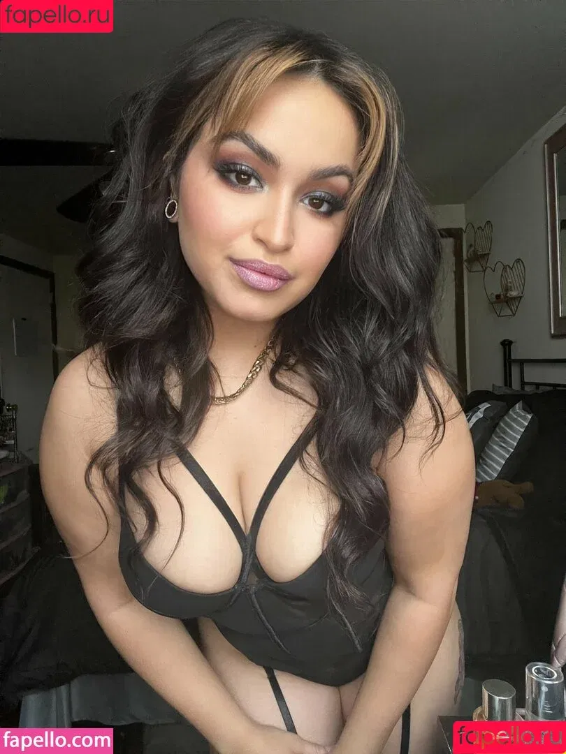 Gabbity / Gabby Ortiz Onlyfans Photo Gallery 