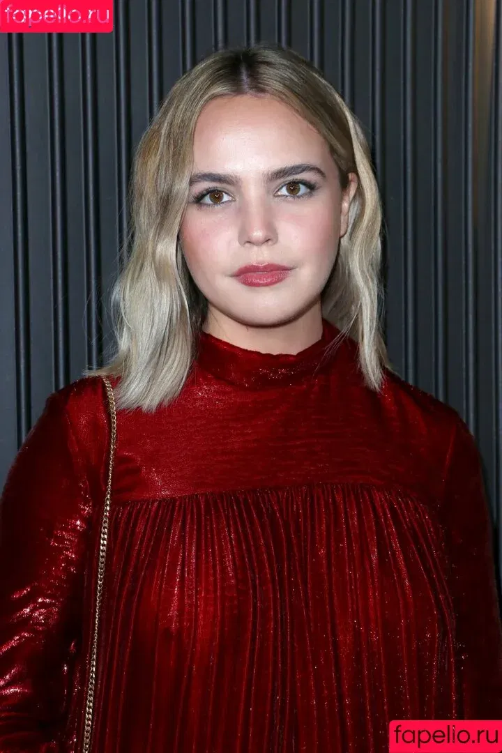 Bailee Madison / baileemadison / bailey_madis0n Onlyfans Photo Gallery 