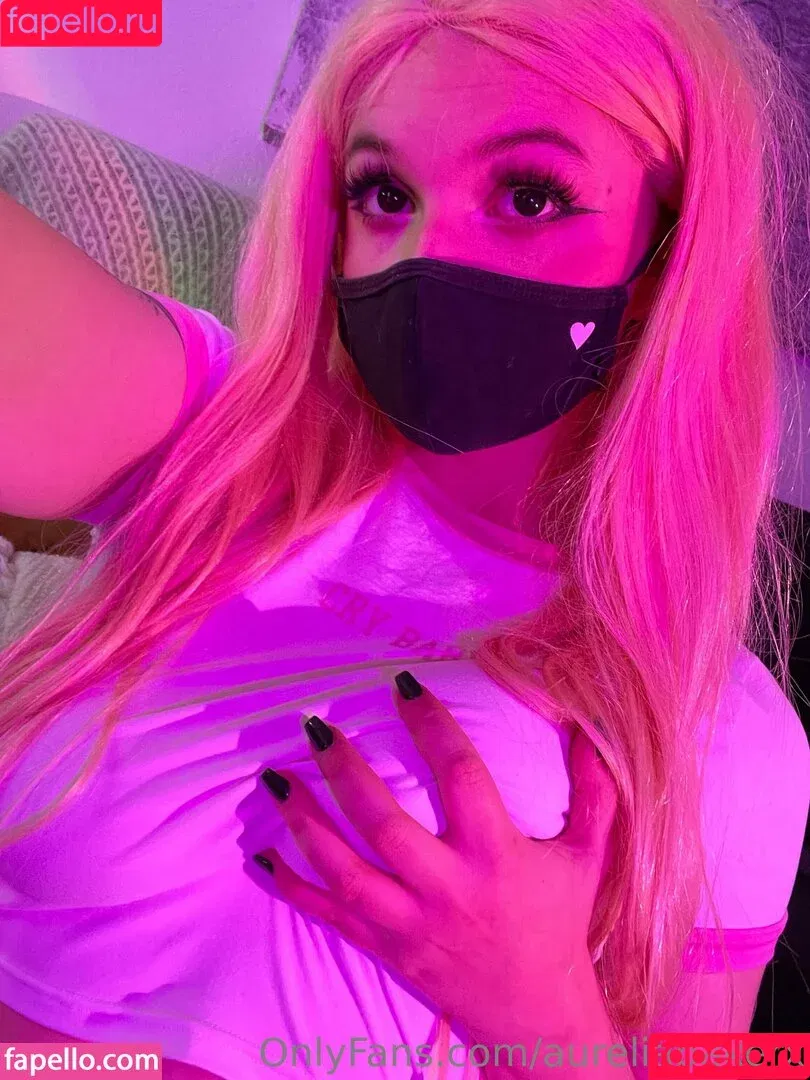 Aurelia Baker / aureliabakerx / aureliaxbaker Onlyfans Photo Gallery 