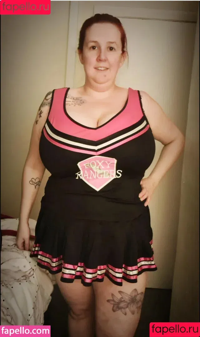 Kelly K Cups / hot_busty_babe Onlyfans Photo Gallery 