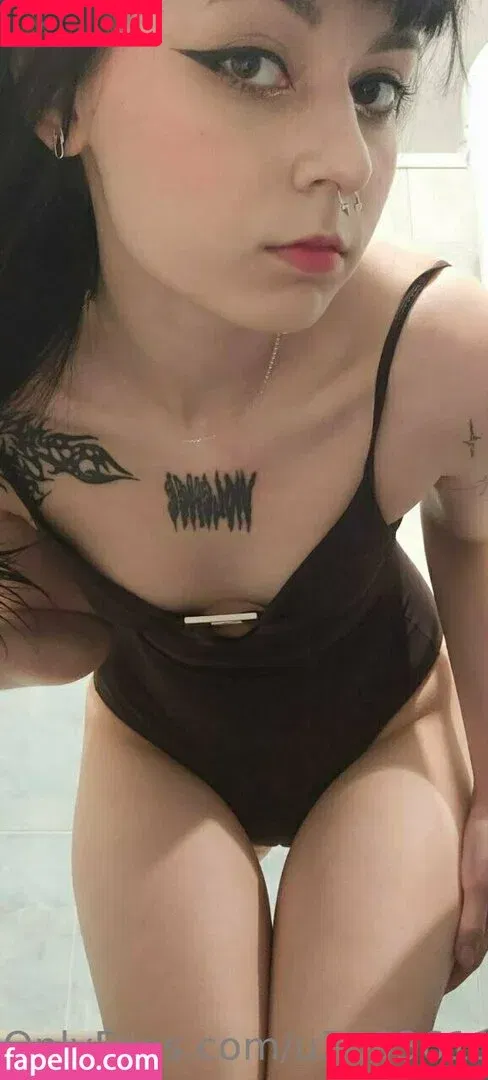 naomi_bright / naomibright_ Onlyfans Photo Gallery 