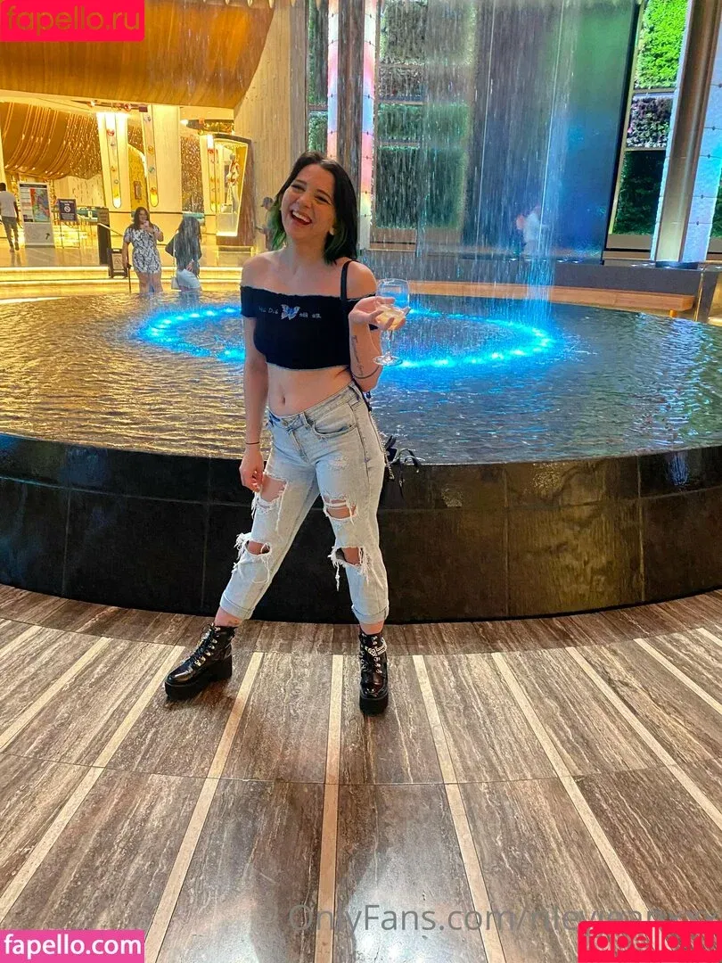 Riley Jean / rileyjean / rileyjeanxxx Onlyfans Photo Gallery 