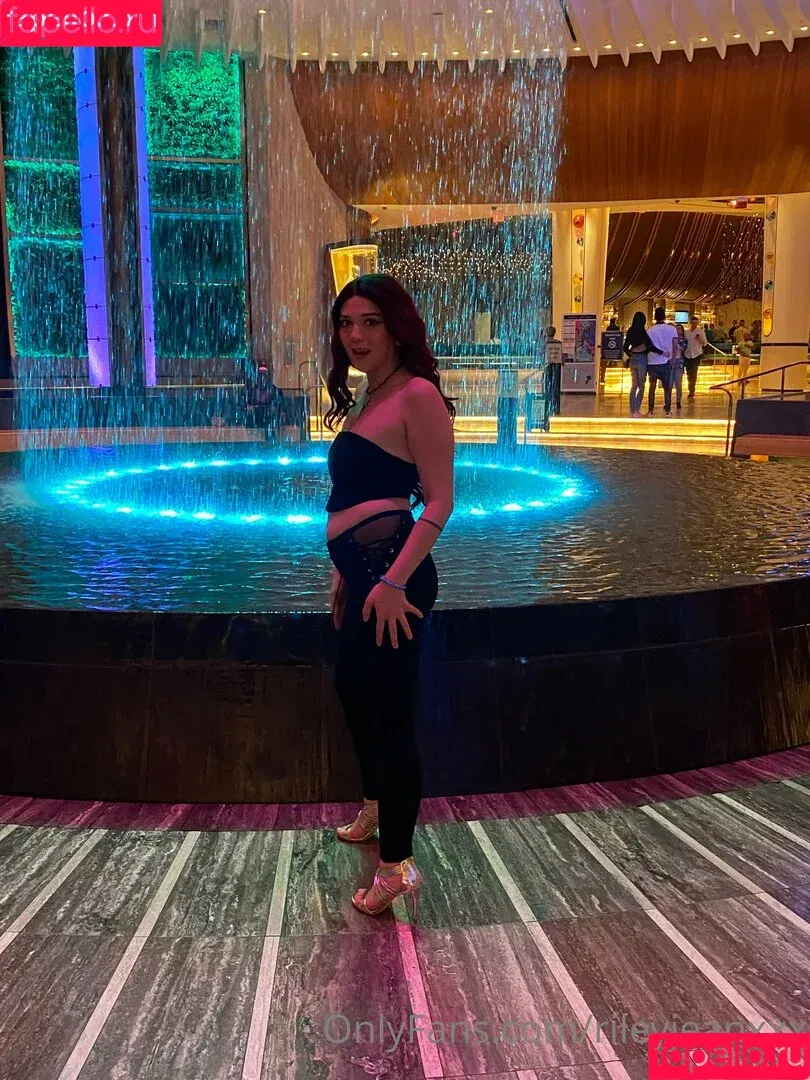 Riley Jean / rileyjean / rileyjeanxxx Onlyfans Photo Gallery 