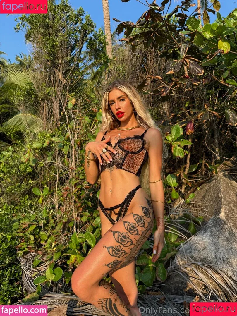 labell_lo / labello Onlyfans Photo Gallery 