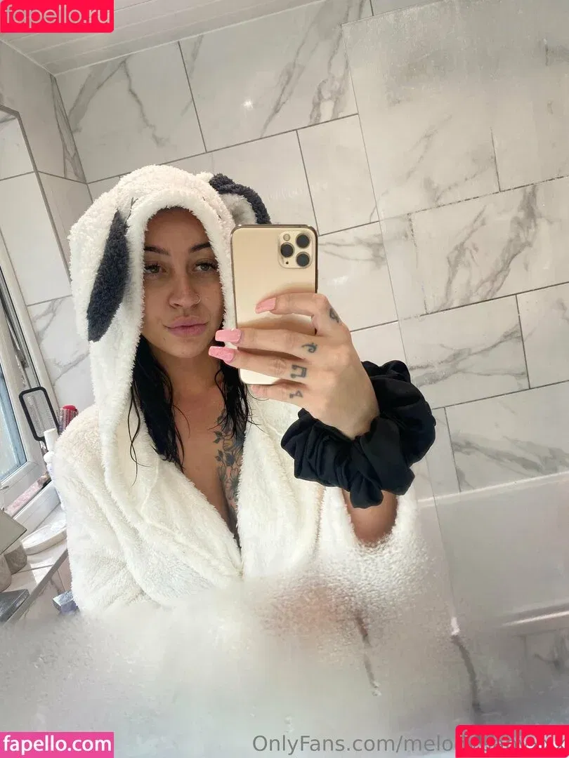 Kyla Pebb / Mickyla Peberdy / kylajanex / melodybabyxxx Onlyfans Photo Gallery 