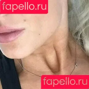 Thewaitressnextdoor / thewaitress_ Onlyfans Photo Gallery 