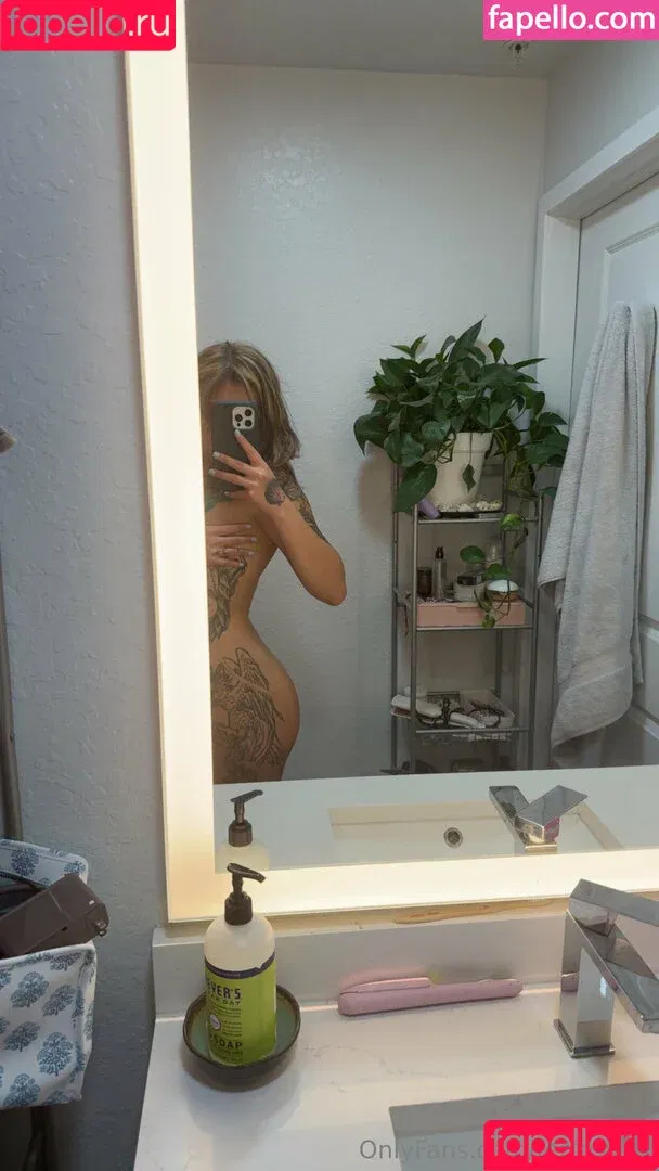 fenix.skye / fenixxxky Onlyfans Photo Gallery 