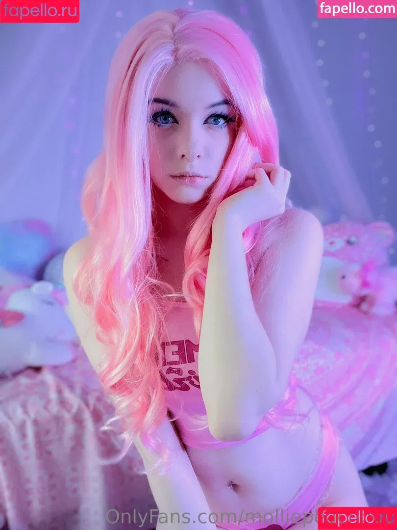 humble_mebby / molliemewbby Onlyfans Photo Gallery 