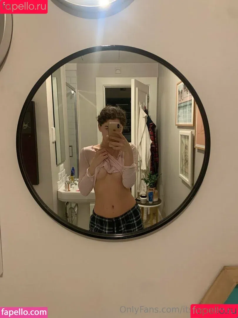 itsjoleneeee / joooes.secret Onlyfans Photo Gallery 