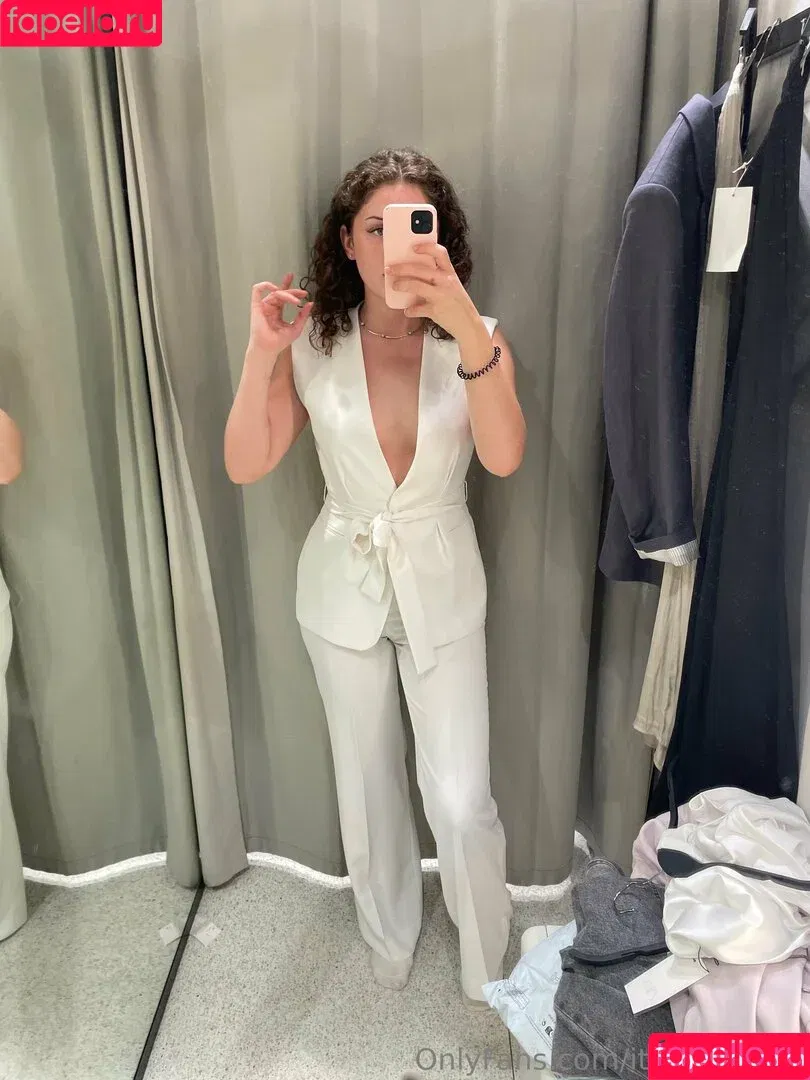 itsjoleneeee / joooes.secret Onlyfans Photo Gallery 