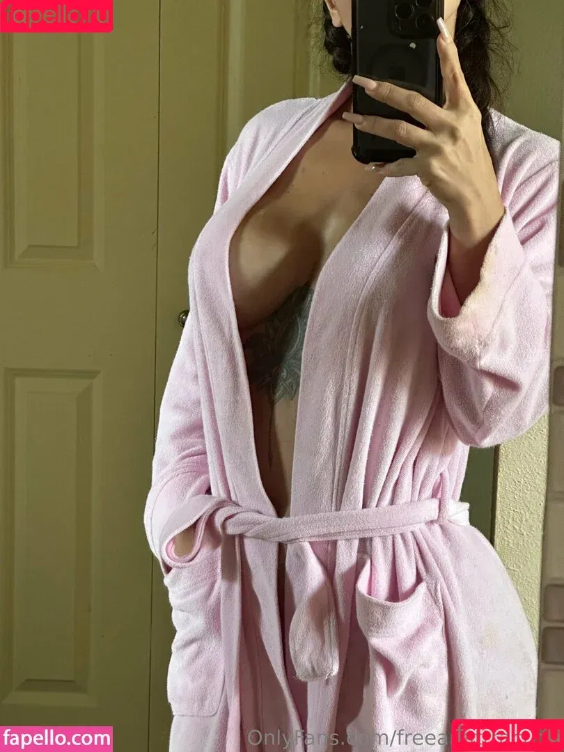 freeanattraction / secretfreeattraction Onlyfans Photo Gallery 