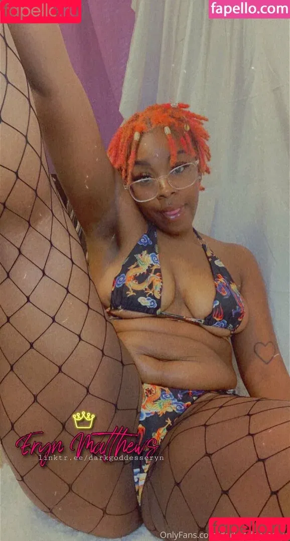 darkgoddesseris / darkgoddesseryn Onlyfans Photo Gallery 